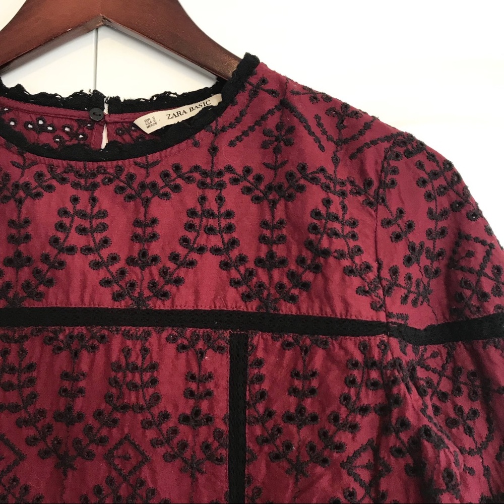 Zara Basic || Embroidery & Lace Crop Top